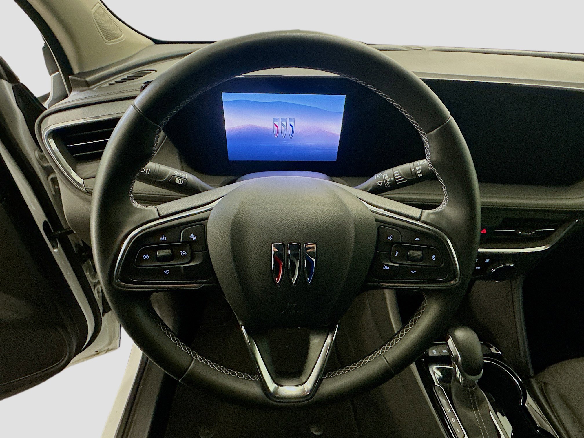 Used 2025 Buick Encore GX Preferred image 18