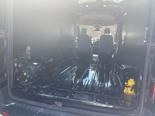Used 2017 Ford Transit 350 148 Medium Roof image 11