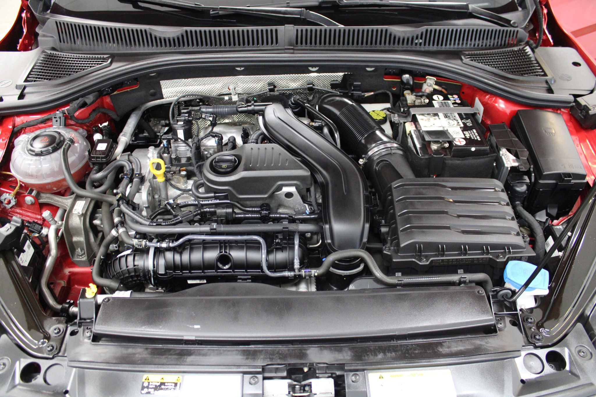 Used 2023 Volkswagen Jetta SE image 8