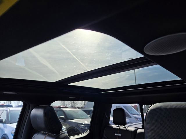 Used 2023 Ford F150 Platinum w/ Equipment Group 701A High image 16