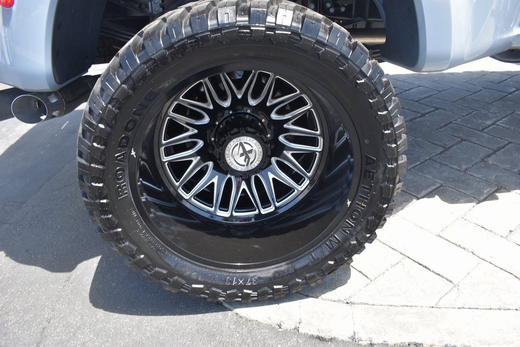 Used 2025 Ford F450 Lariat w/ FX4 Off-Road Package image 11