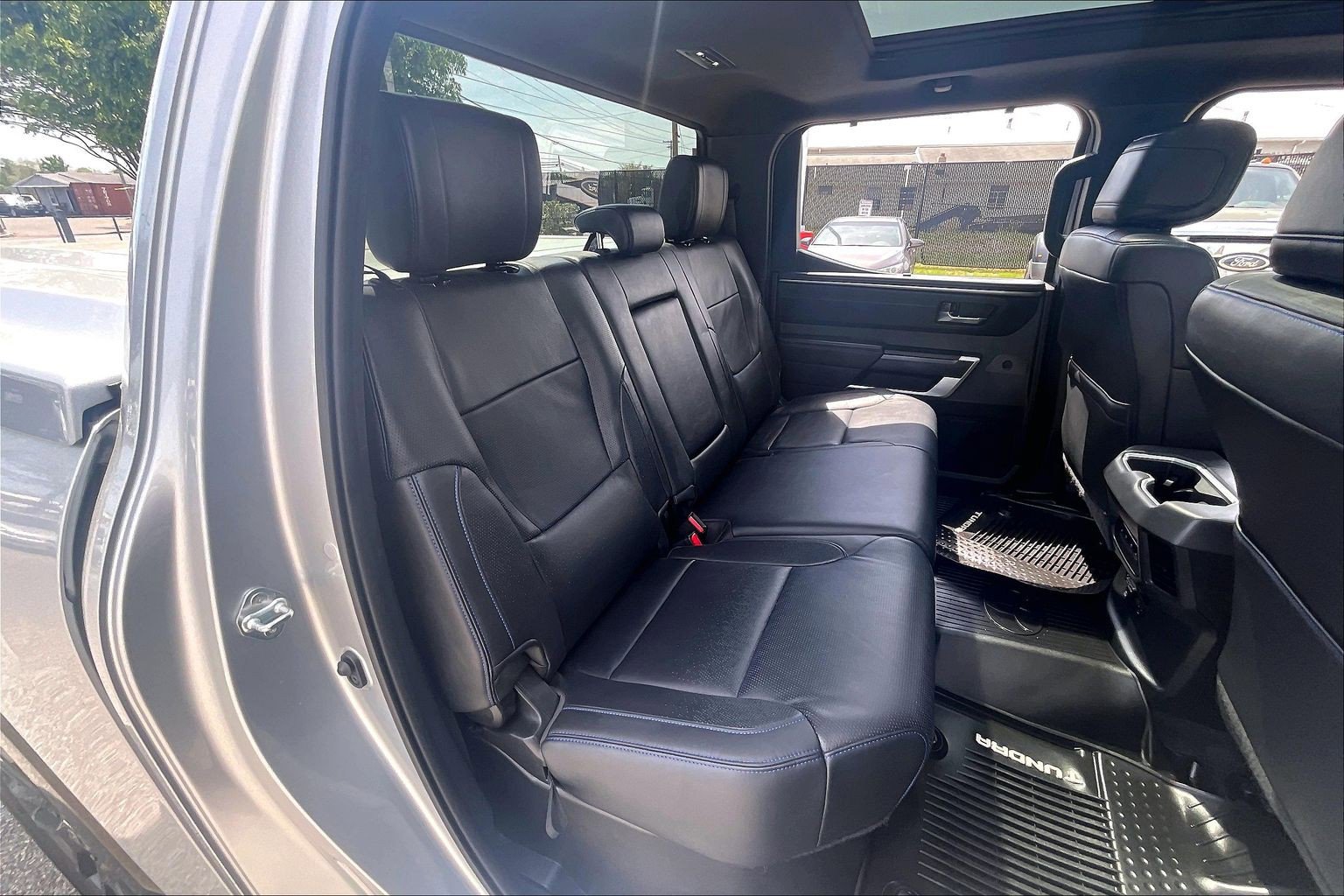 Used 2024 Toyota Tundra Platinum image 32