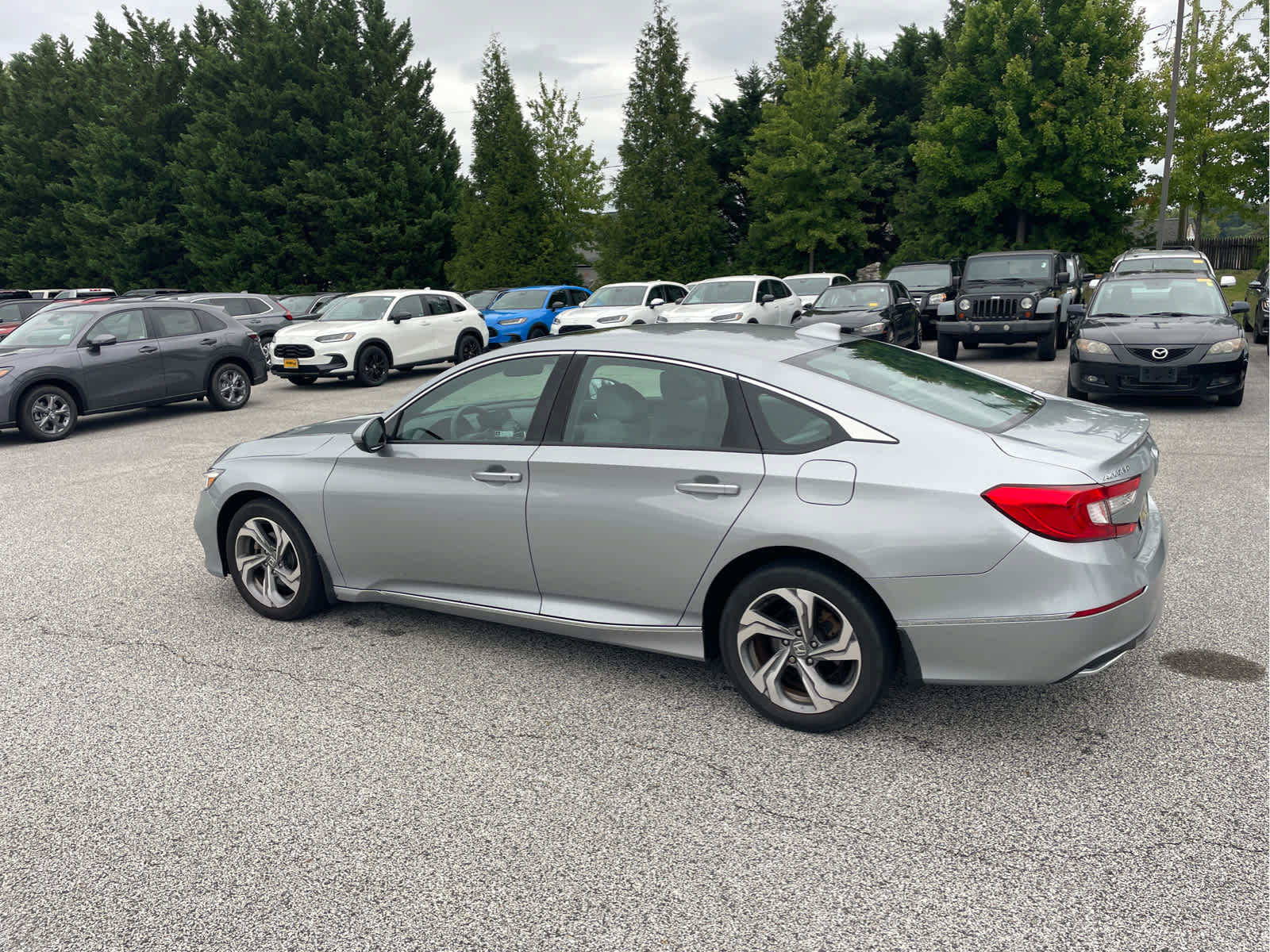 Used 2018 Honda Accord EX-L image 3