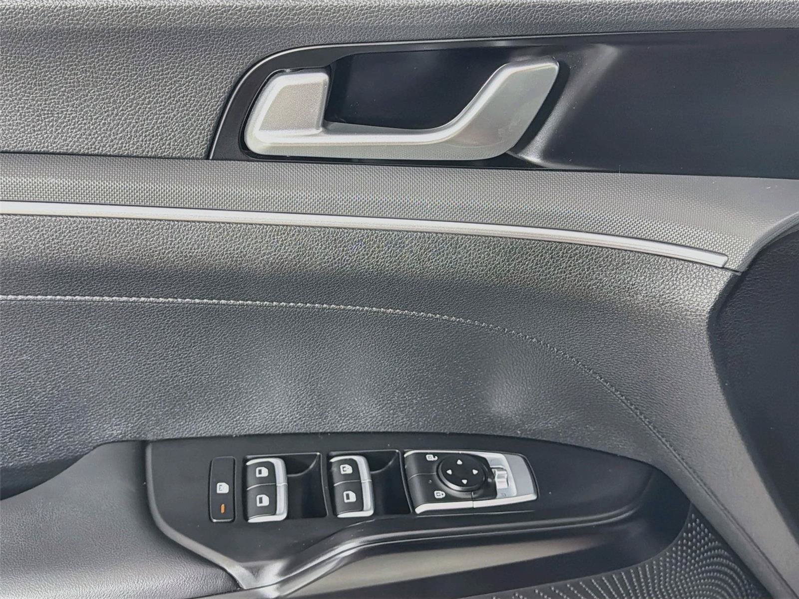 Used 2024 Kia K5 GT-Line w/ GT-Line Premium Package FWD image 16