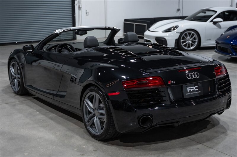 Used 2014 Audi R8 V8 AWD/4WD image 4