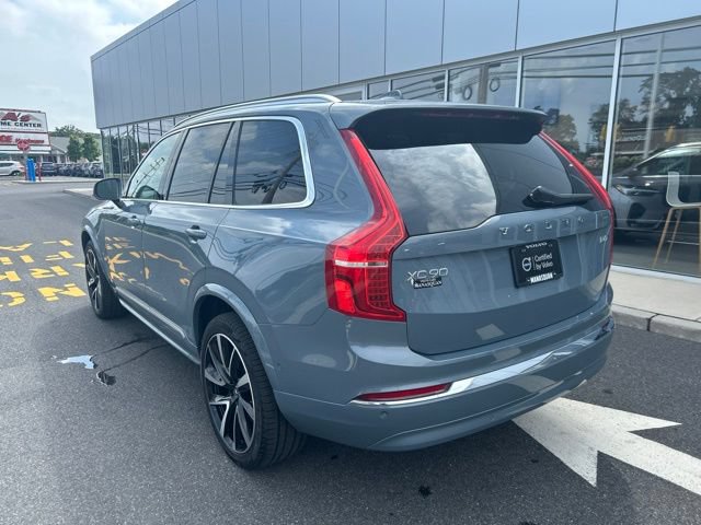 Certified 2023 Volvo XC90 B6 Plus AWD/4WD image 3