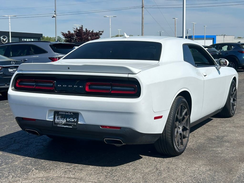 Used 2019 Dodge Challenger GT w/ Performance Handling Group RWD image 7