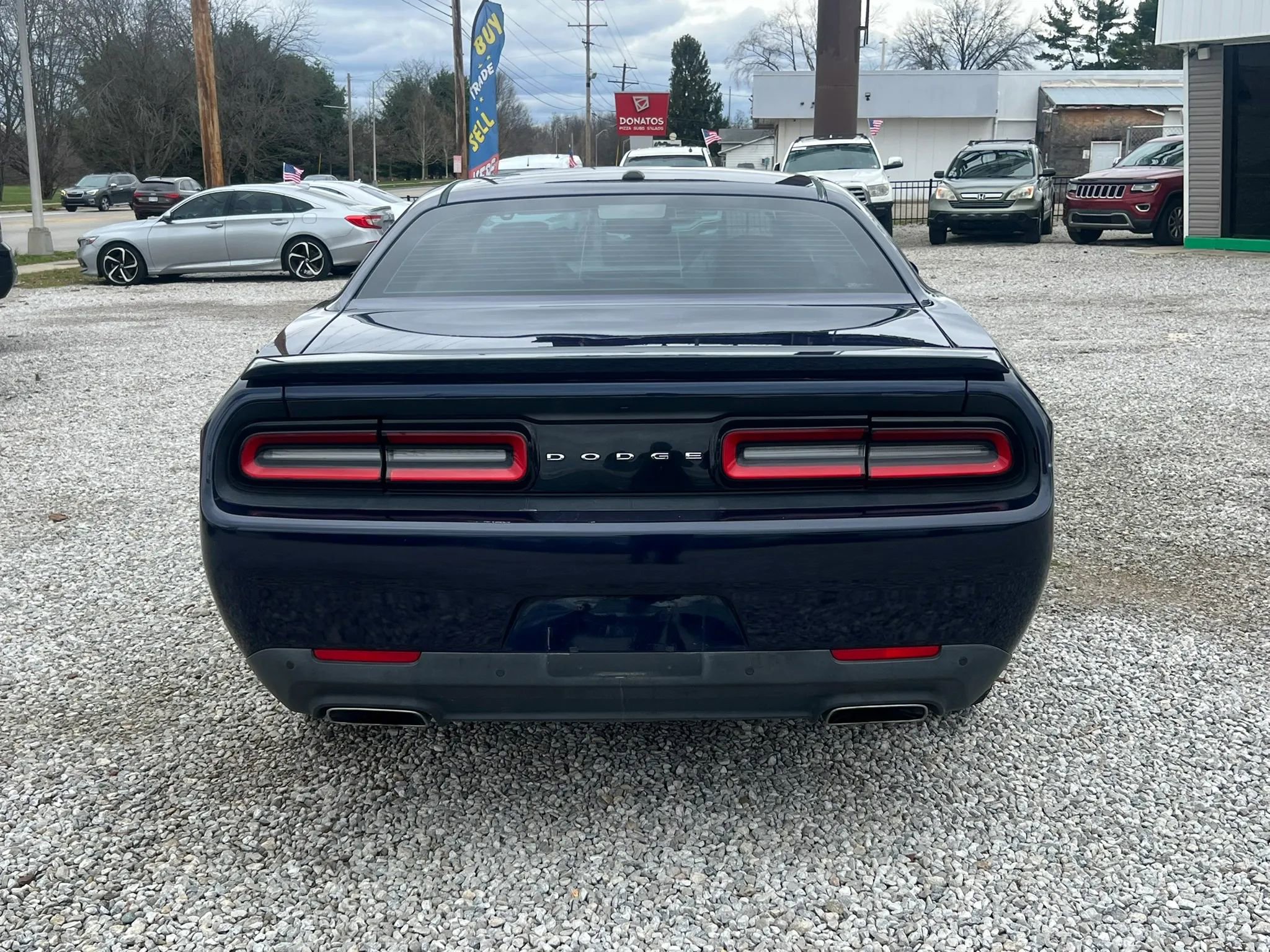 Used 2016 Dodge Challenger R/T w/ Driver Convenience Group image 7