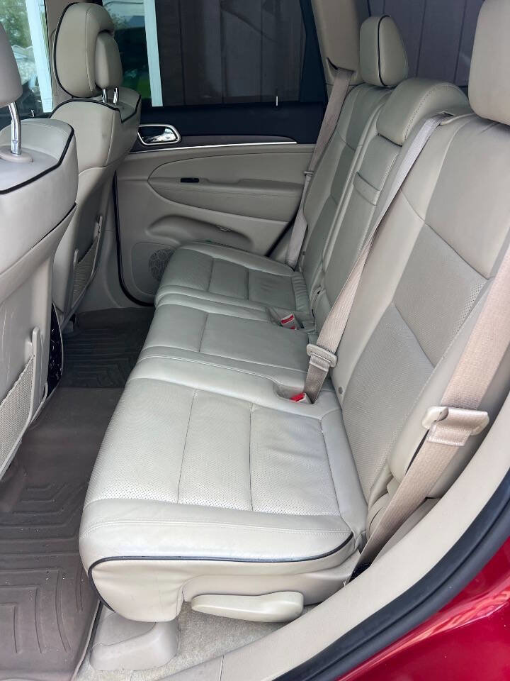 Used 2015 Jeep Grand Cherokee Overland AWD/4WD image 9