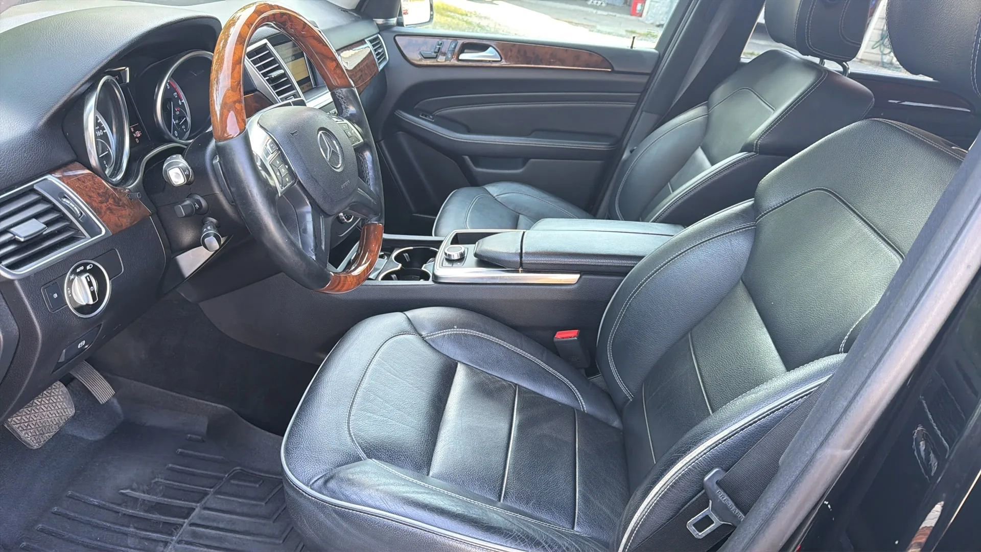 Used 2012 Mercedes-Benz ML 350 BlueTEC 4MATIC image 25