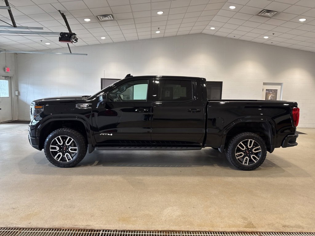 Used 2024 GMC Sierra 1500 AT4 w/ Technology Package
