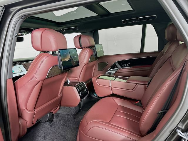 New 2026 Land Rover Range Rover Long Wheelbase Autobiography image 25