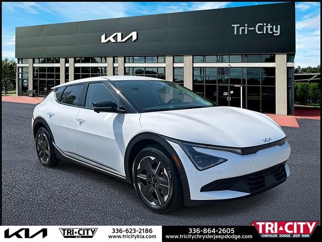 New 2025 Kia EV6 Light w/ Light LR Technology Package