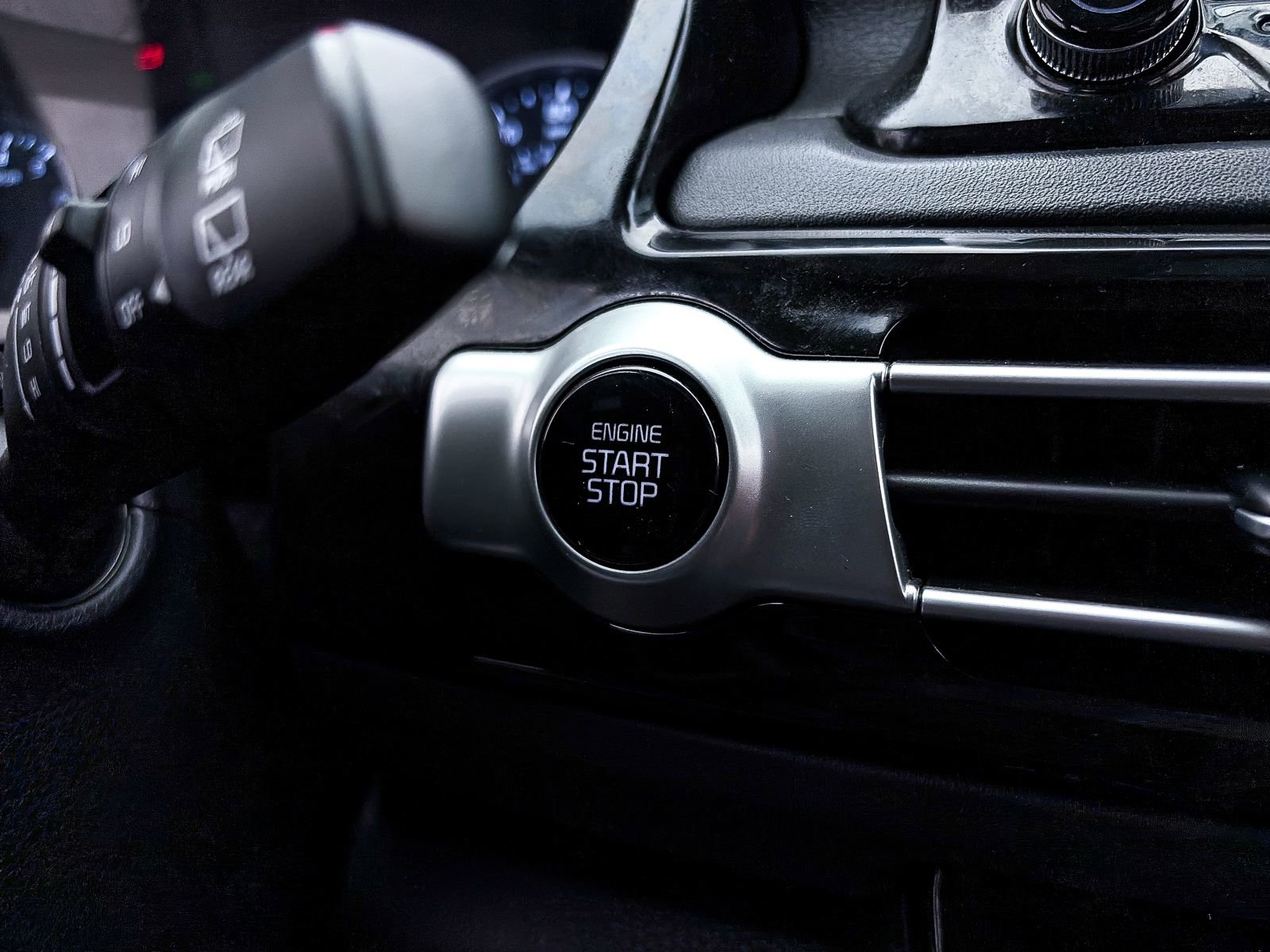 Certified 2021 Kia Seltos SX image 25