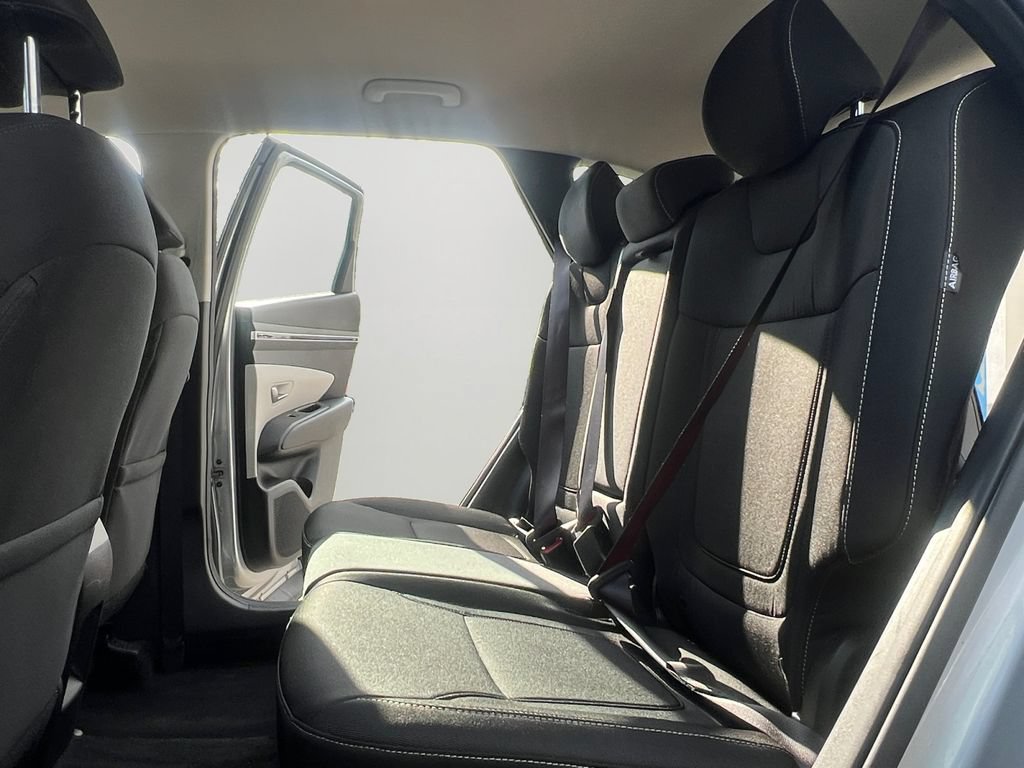 Used 2024 Hyundai Tucson SE AWD/4WD image 23