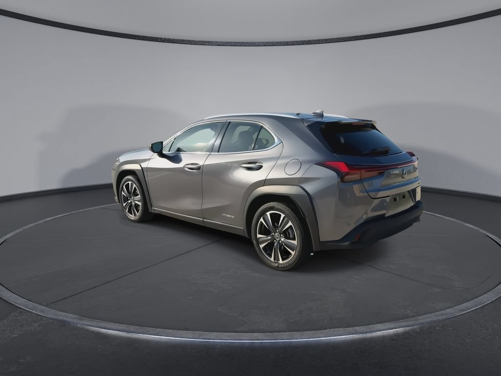 Used 2021 Lexus UX 250h w/ Accessory Package (Z2) AWD/4WD image 6