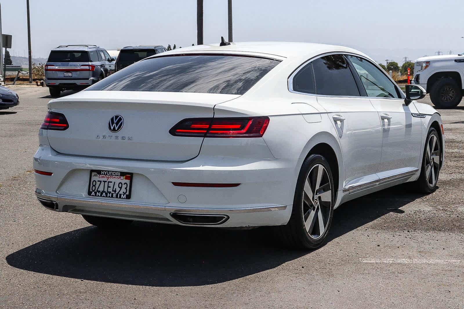 Used 2021 Volkswagen Arteon SE FWD image 7
