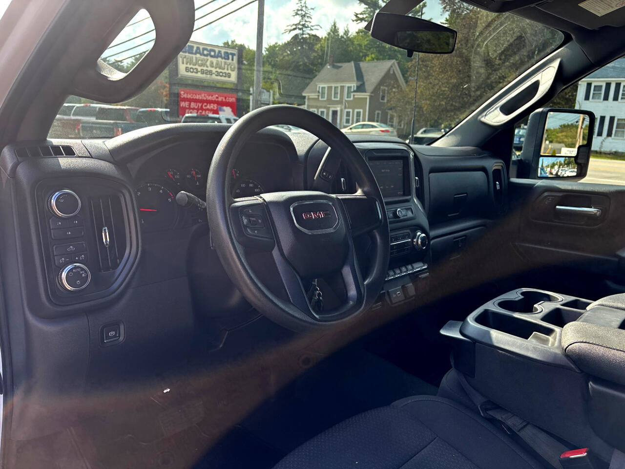 Used 2023 GMC Sierra 3500 Pro w/ Convenience Package image 12