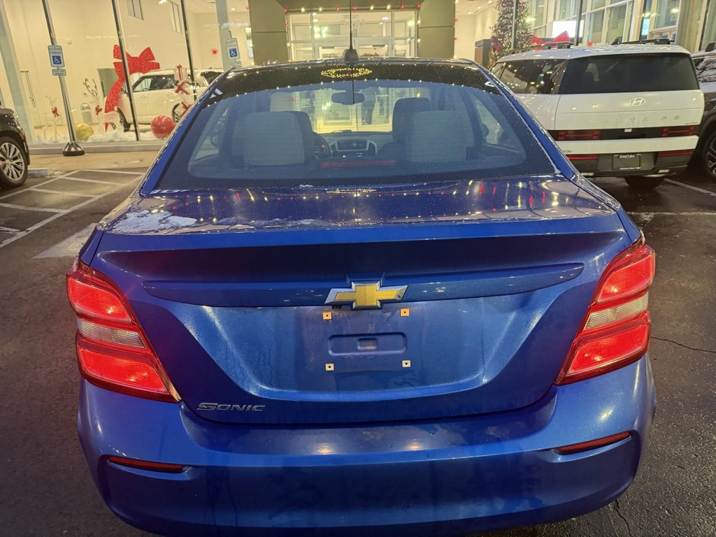 Used 2017 Chevrolet Sonic LS image 5