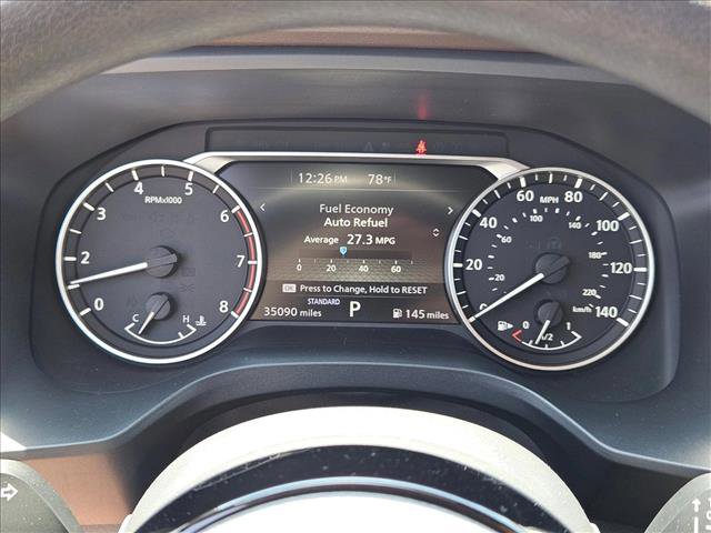 Used 2022 Nissan Rogue SV FWD image 12
