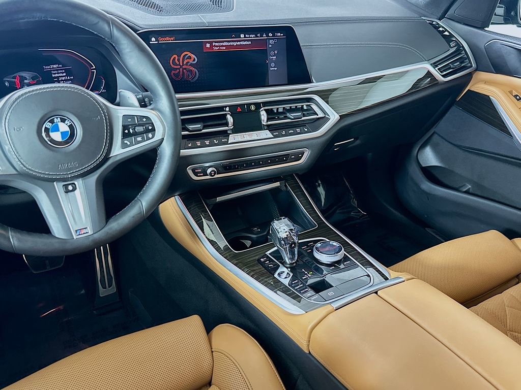 Used 2023 BMW X5 xDrive40i w/ M Sport Package image 16