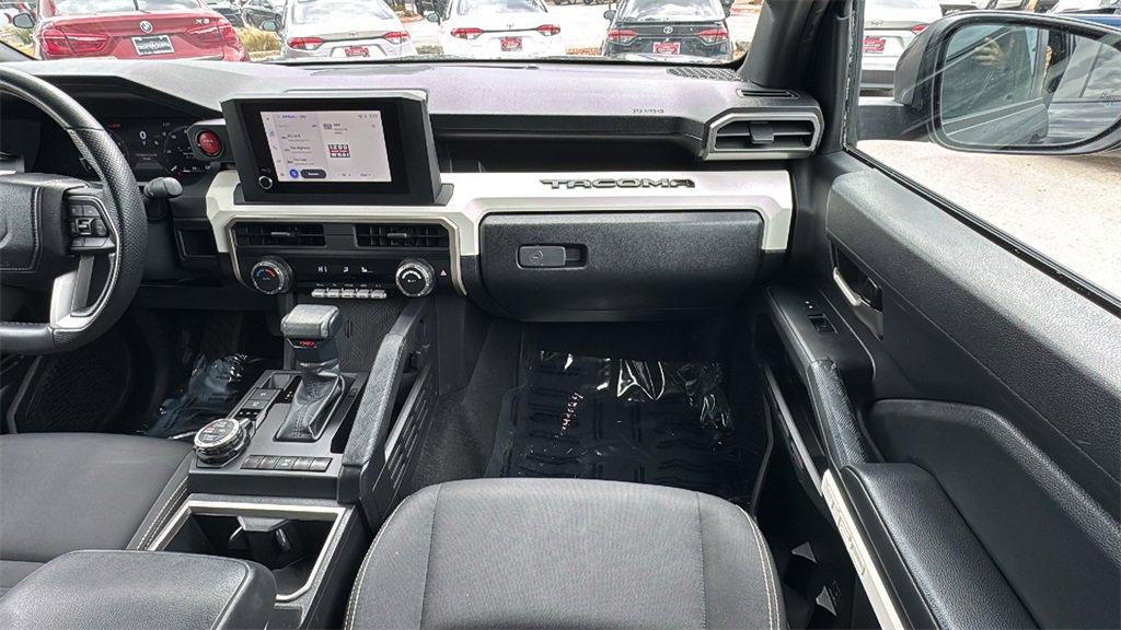 Used 2024 Toyota Tacoma TRD Off-Road image 41