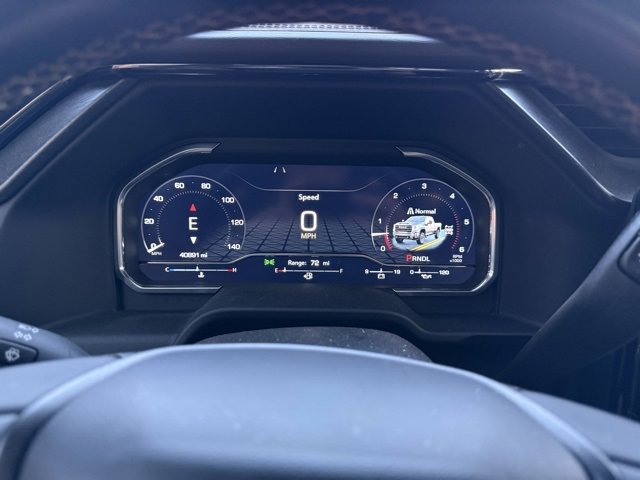 Used 2024 GMC Sierra 2500 AT4 w/ AT4 Premium Plus Package image 9