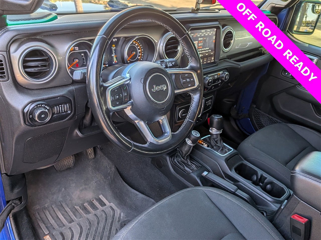 Used 2020 Jeep Wrangler Unlimited Sahara w/ Uconnect 4C Nav & Sound Group image 9