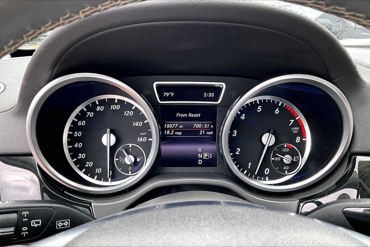 Used 2015 Mercedes-Benz GL 450 4MATIC image 26