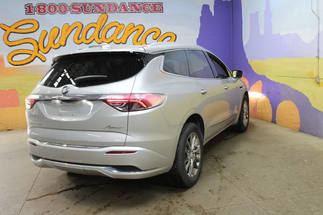 Used 2022 Buick Enclave Avenir w/ Avenir Technology Package AWD/4WD image 8