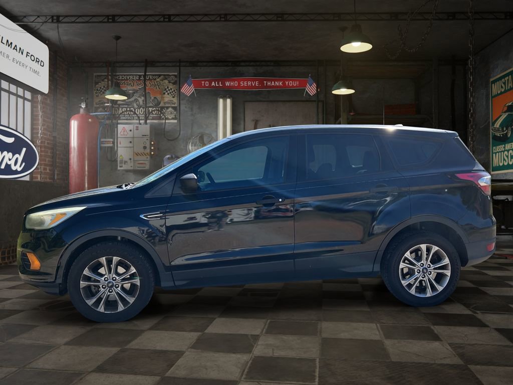 Used 2017 Ford Escape S FWD image 3