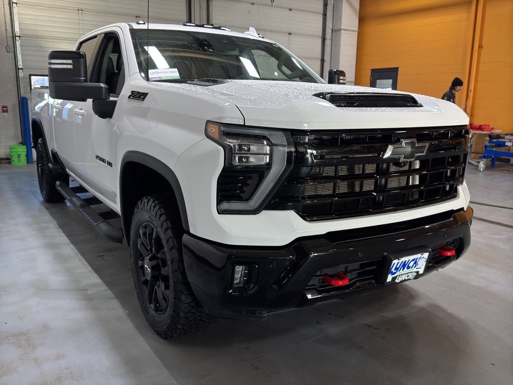 Used 2025 Chevrolet Silverado 2500 LTZ w/ Trail Boss Package image 7