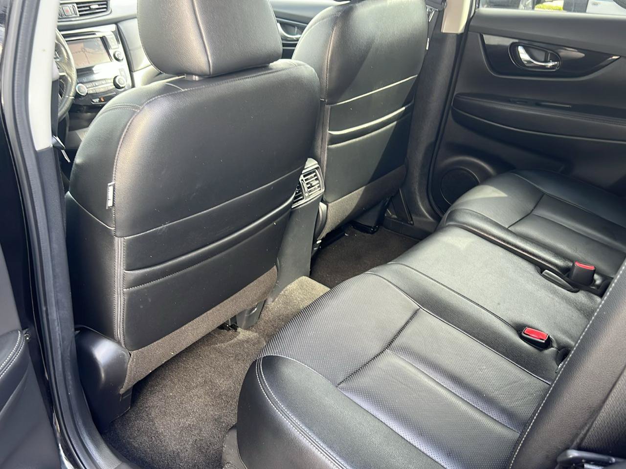 Used 2020 Nissan Rogue SL AWD/4WD image 14