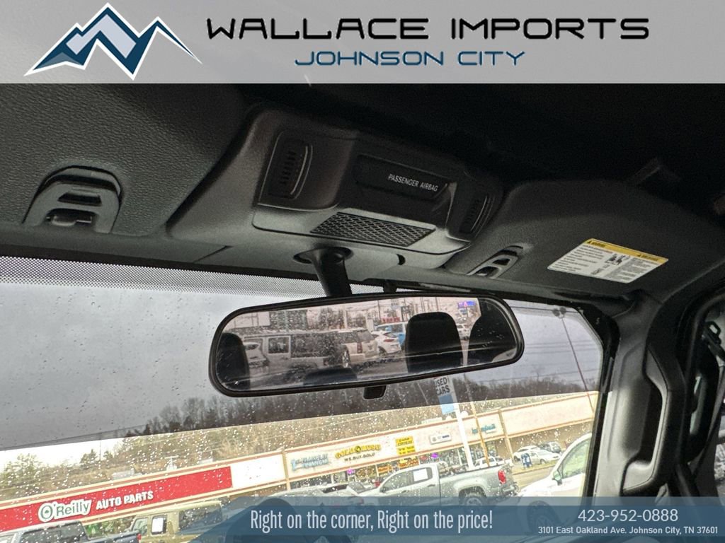 Used 2024 Jeep Gladiator Sport AWD/4WD image 15