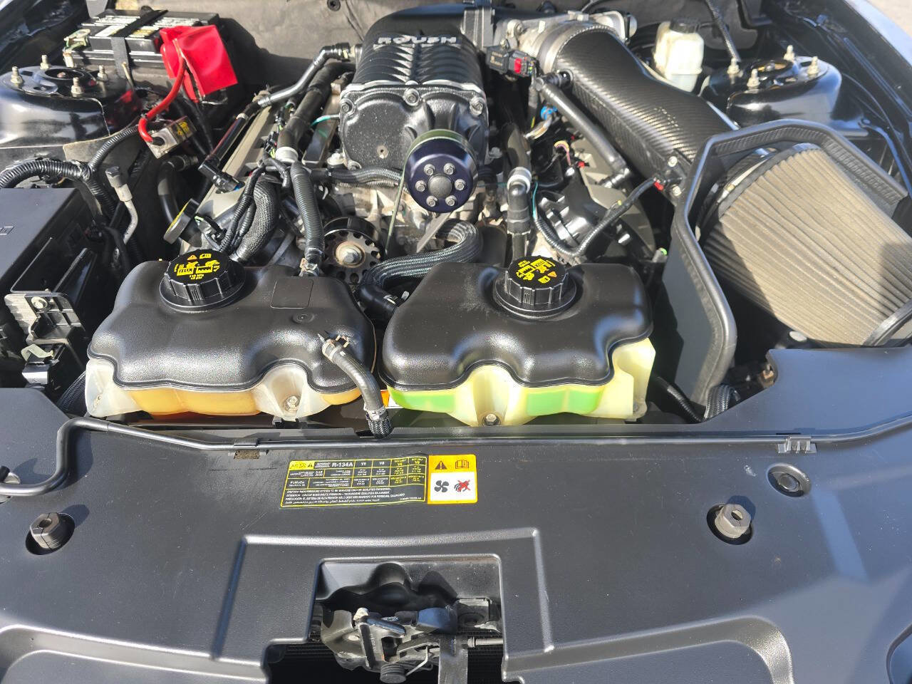 Used 2012 Ford Mustang GT image 2