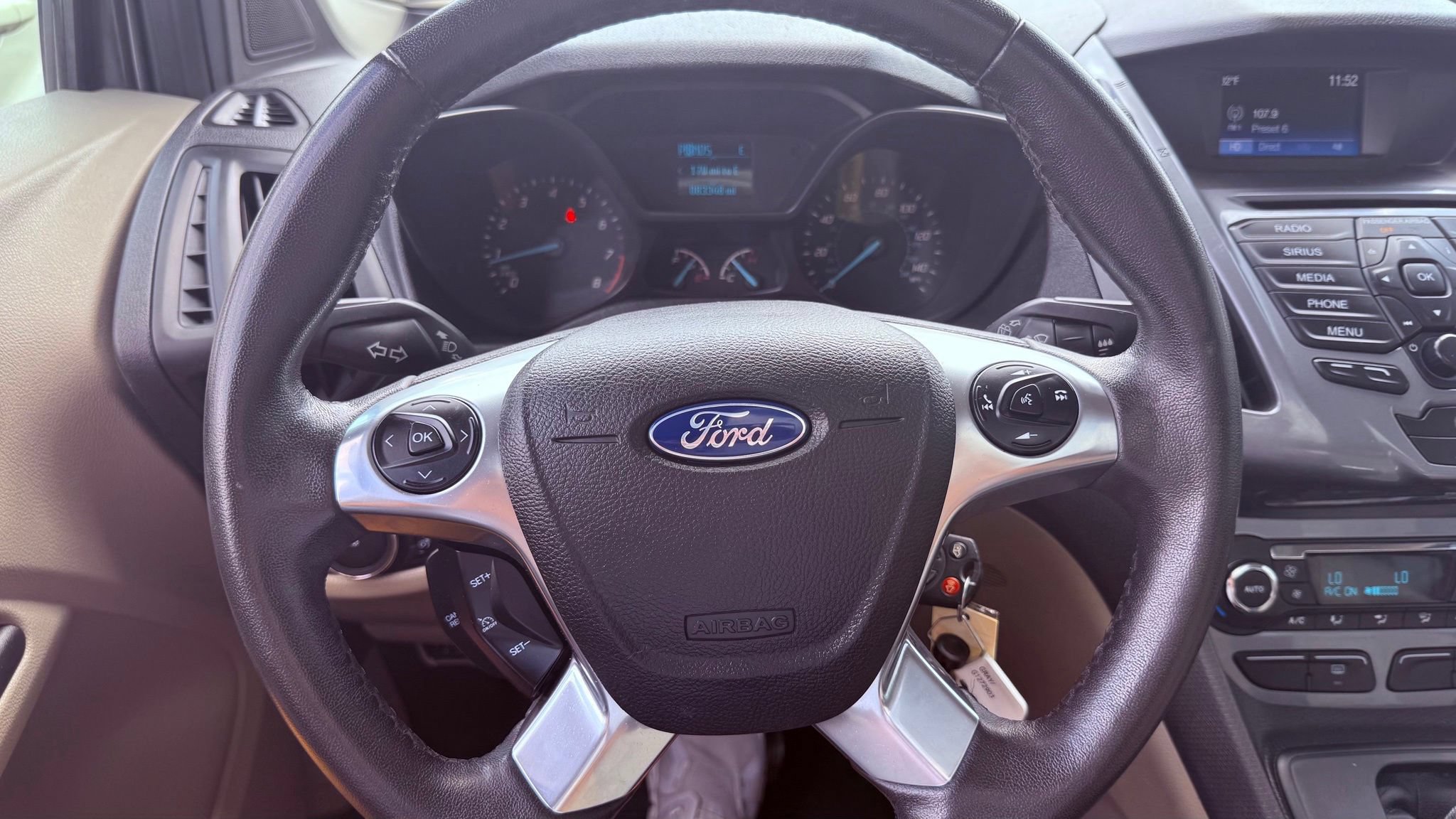 Used 2016 Ford Transit Connect Titanium FWD image 31