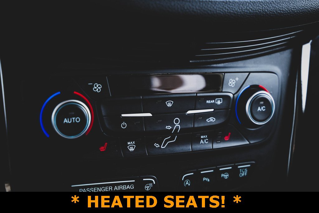 Used 2018 Ford Escape Titanium w/ Ford Safe & Smart Package image 7