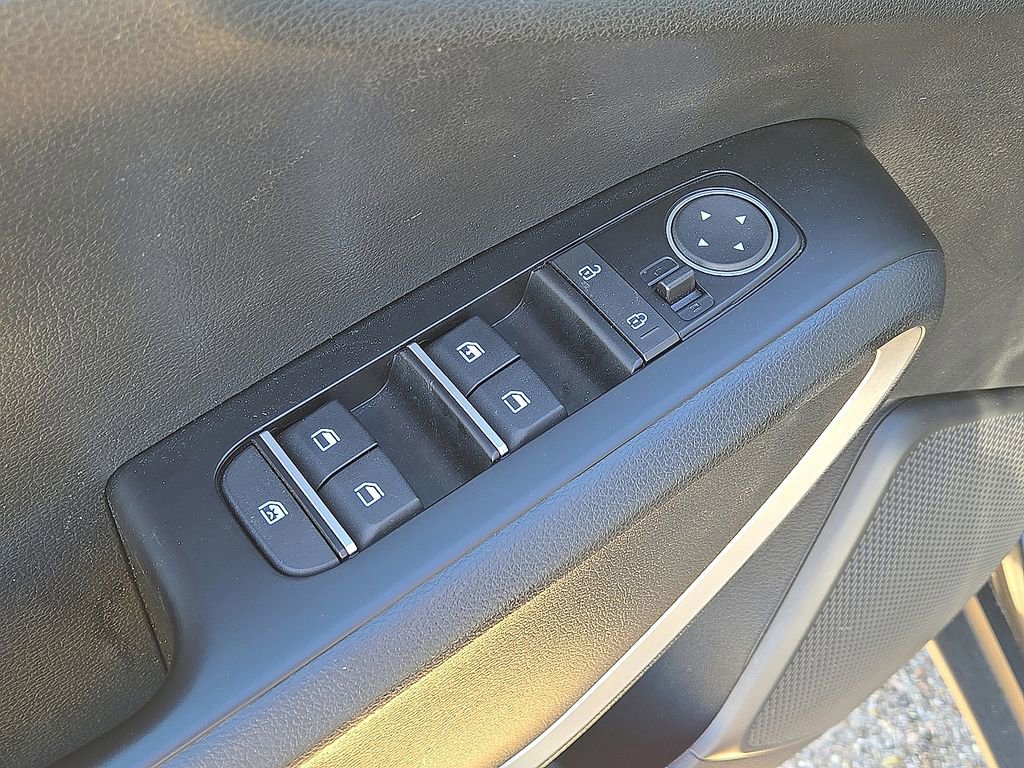 Used 2024 Kia Soul LX w/ Option Group 015 image 21