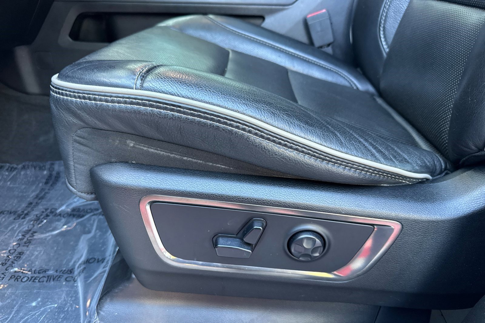 Used 2020 RAM 1500 Limited image 13