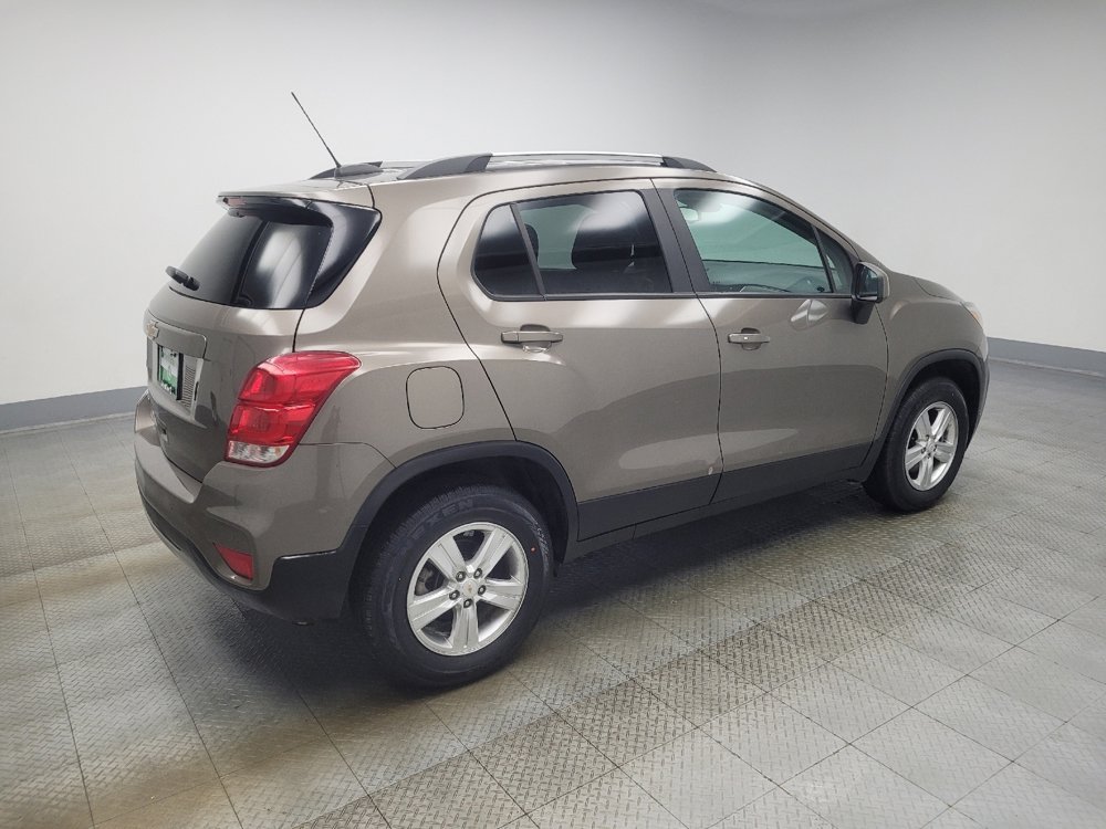Used 2022 Chevrolet Trax LT w/ Driver Confidence Package image 10