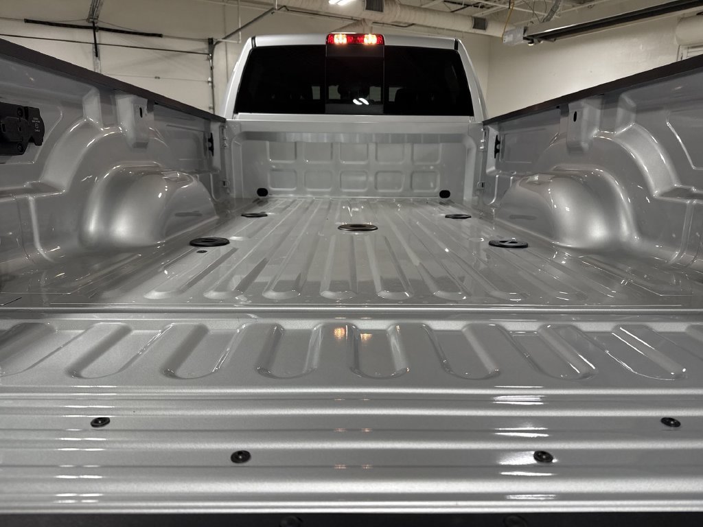 New 2027 RAM 3500 Tradesman AWD/4WD image 24