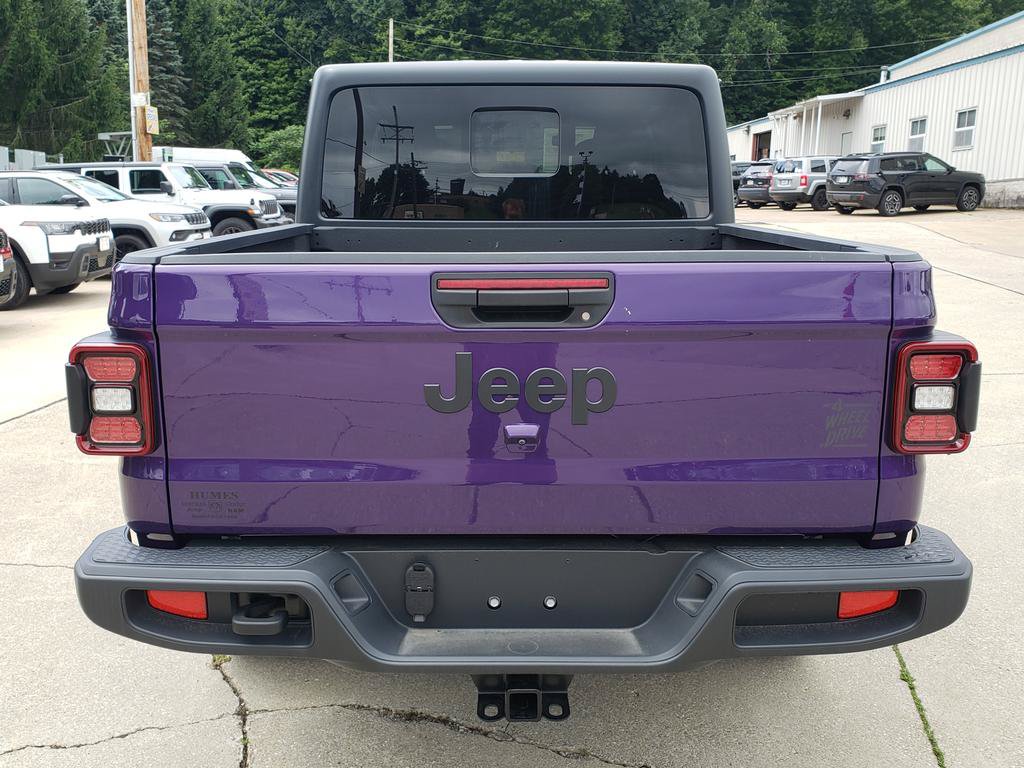 New 2026 Jeep Gladiator Sport AWD/4WD image 4