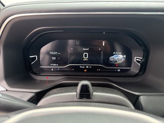Used 2024 GMC Yukon XL Denali w/ Advanced Technology Package image 14