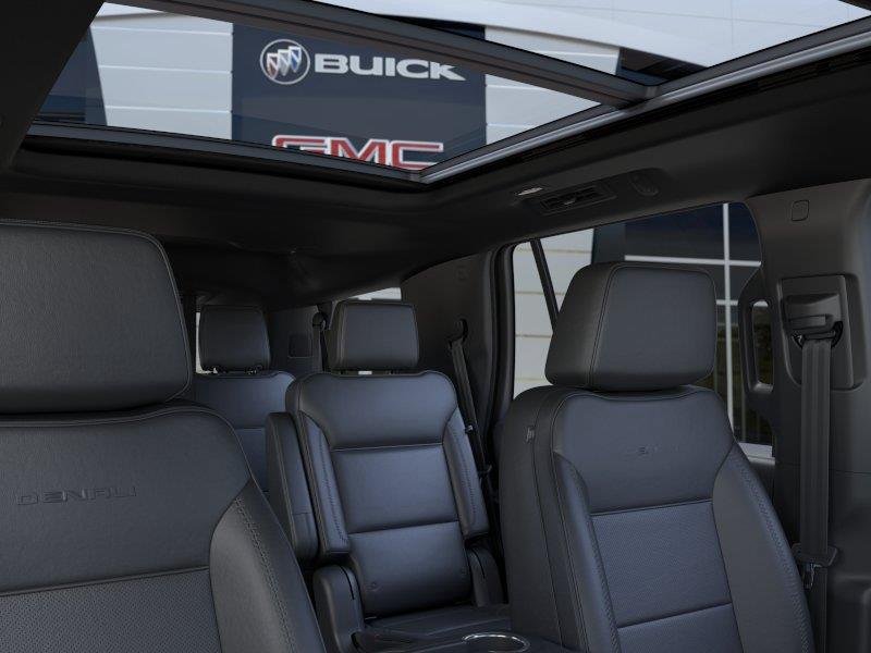 New 2026 GMC Yukon Denali w/ Sun & Power Step Package AWD/4WD image 24