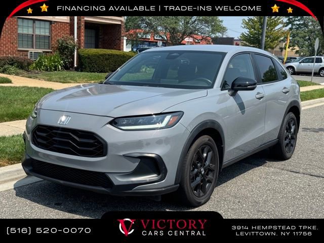 Used 2023 Honda HR-V Sport image 1