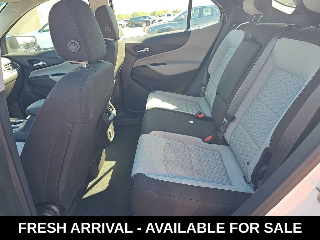 Used 2024 Chevrolet Equinox LS w/ Driver Confidence II Package image 15