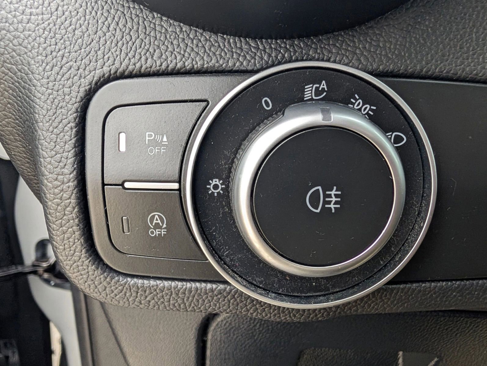 Used 2020 Alfa Romeo Stelvio Ti AWD/4WD image 13