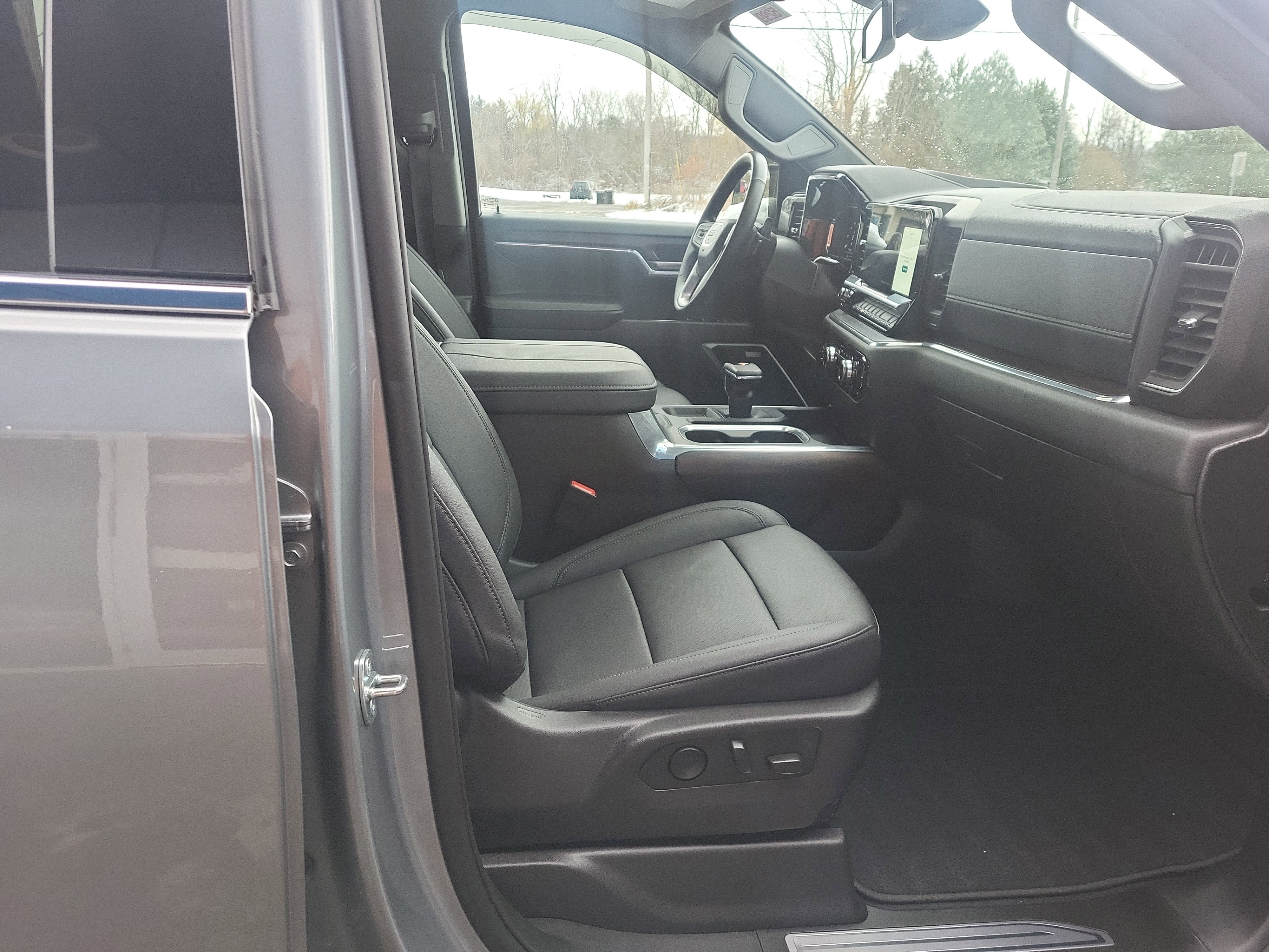 Certified 2023 GMC Sierra 1500 SLT w/ SLT Premium Package image 18