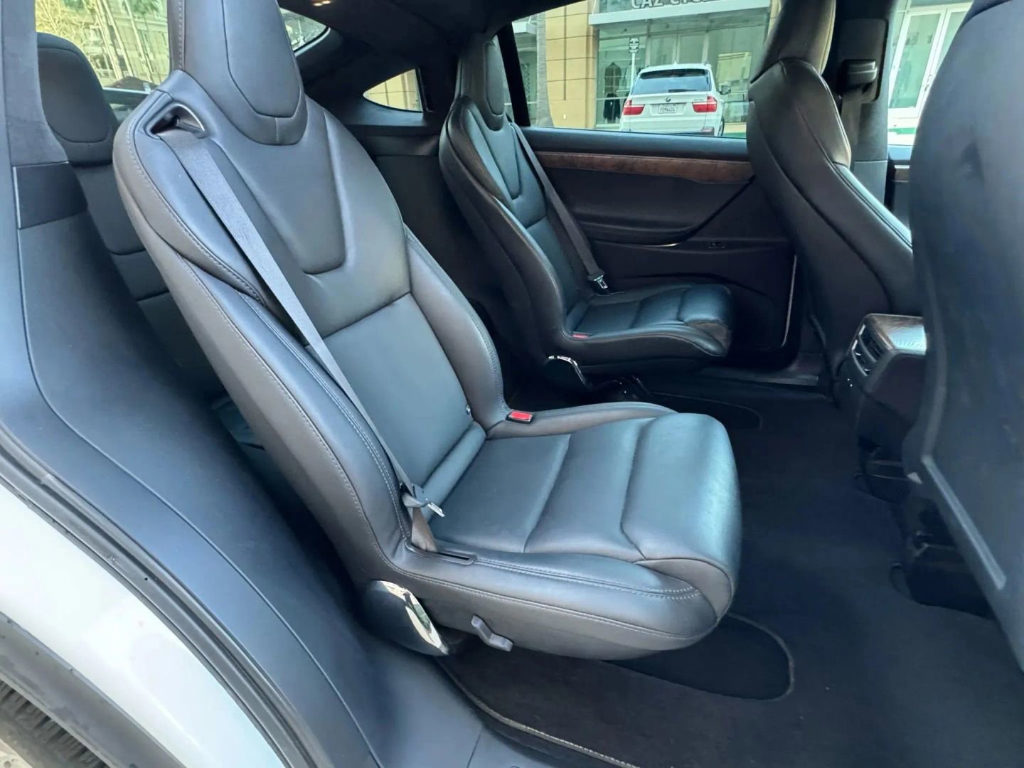 Used 2020 Tesla Model X Long Range AWD/4WD image 18