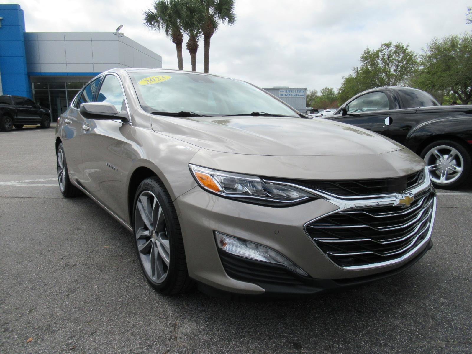 Used 2023 Chevrolet Malibu LT image 4